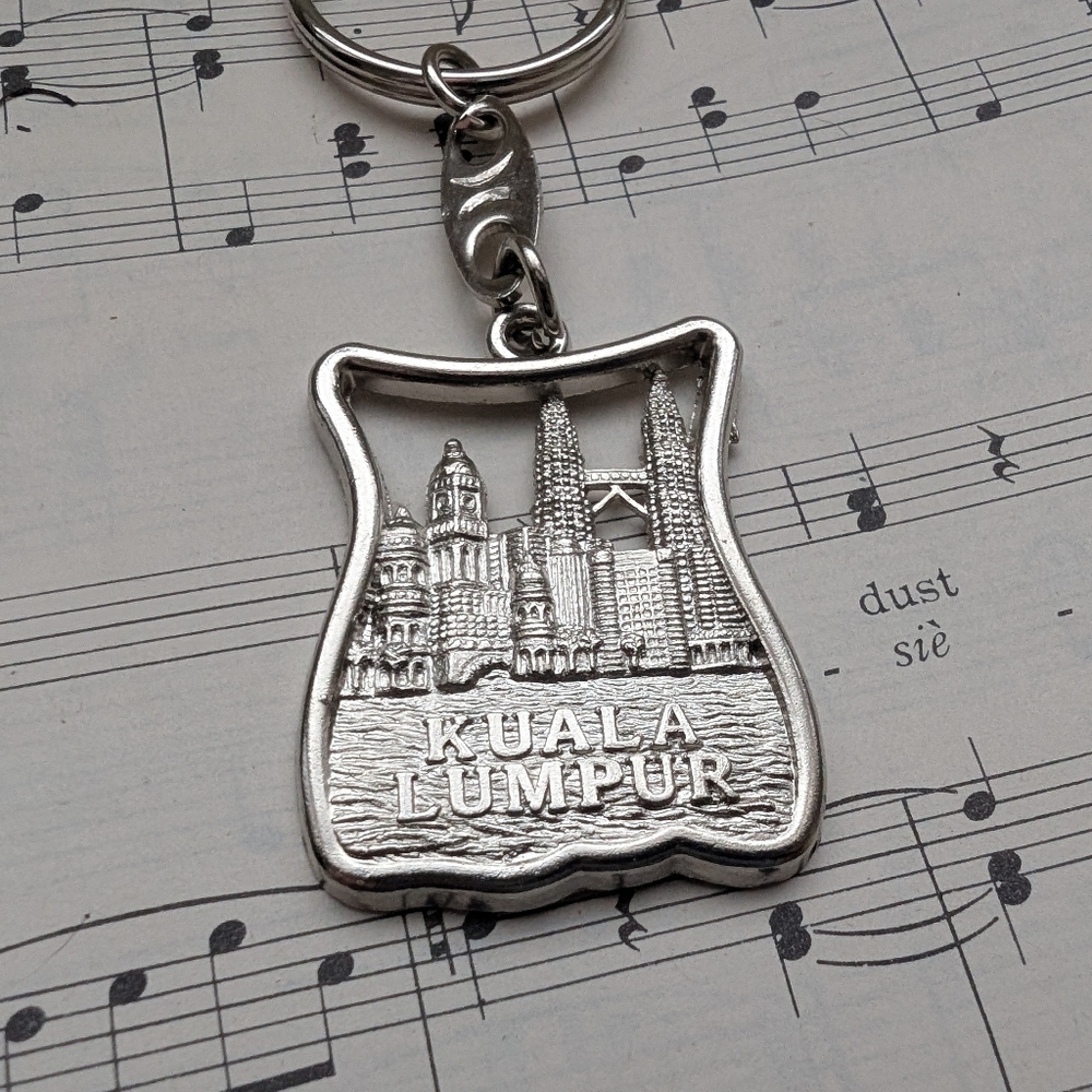 Silver Keychain with Cityscape Design - Picture 2 of 7